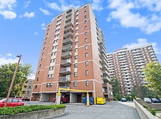 1180 Ohio St #207, Ottawa, ON K1H 8N5