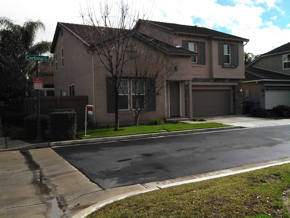 1st image of 1432 N Cortona Ct