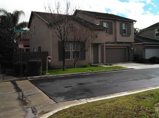 1432 N Cortona Ct, Visalia, CA
