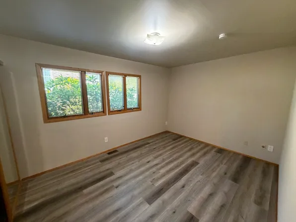 30827 21st Ave SW, Federal Way, WA 98023