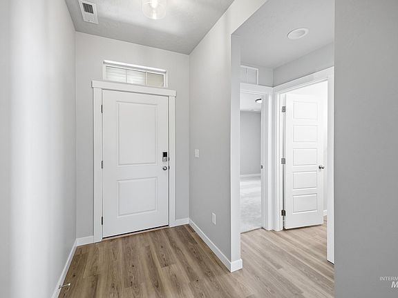 2nd image of 5474 S Bittercreek Ave