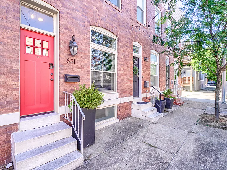 631 S Eaton St — Photo 6
