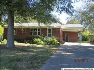 205 N E Boundary, Holly Springs, MS 38635