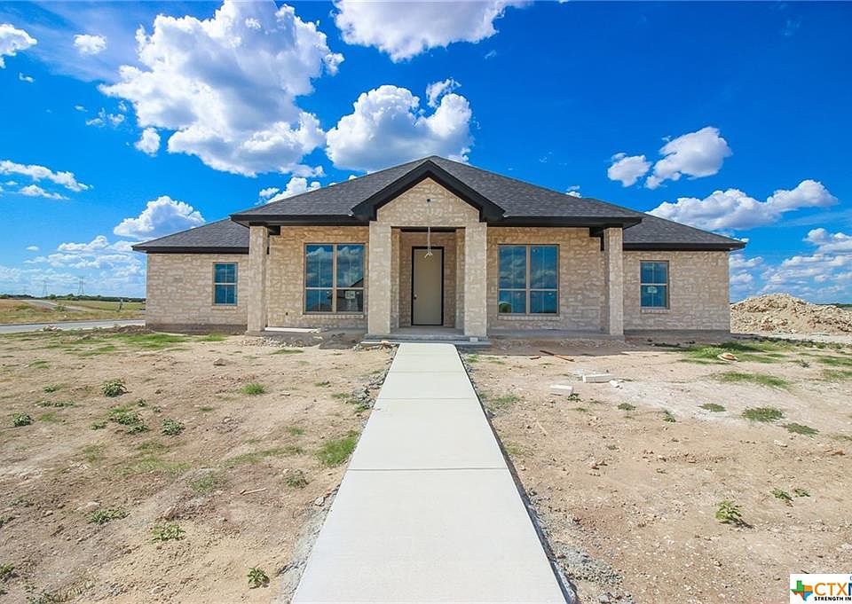1st image of 5213 Few Oaks
