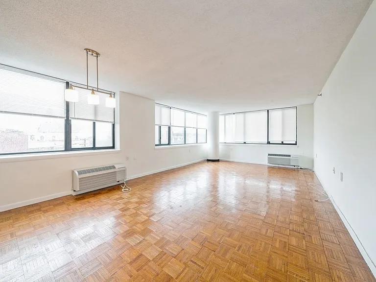 551 Observer Hwy #4C — Photo 10