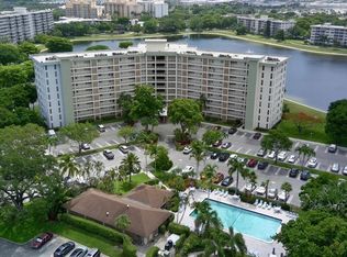 2940 N Course Dr APT 204, Pompano Beach, FL 33069