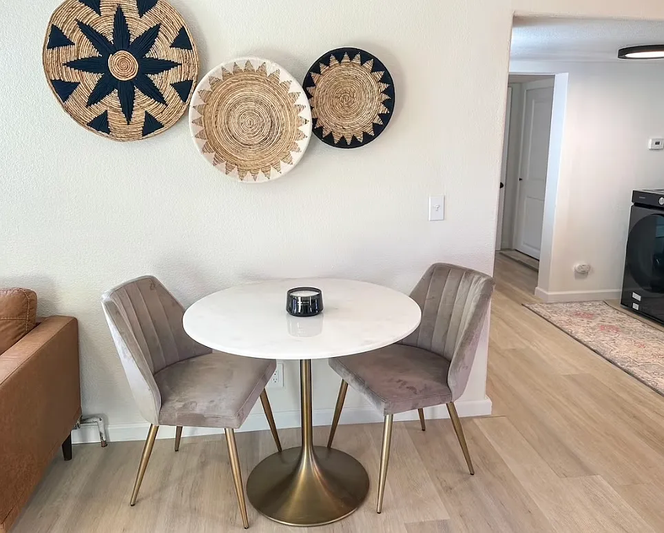 1 bed, $2,300 — Photo 4