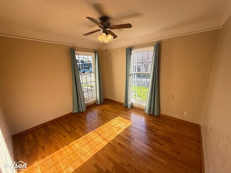 3401 W Yakima Ave — Photo 7