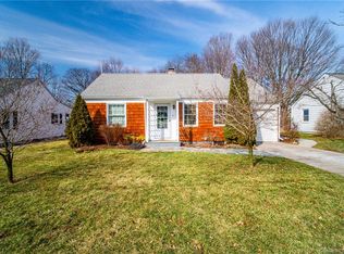 23 Hayward Rd, Hamden, CT 06514