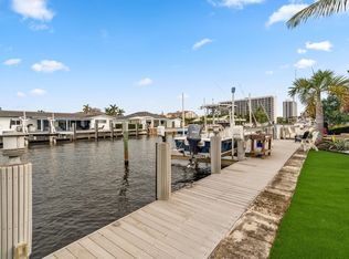 2821 NE 8th St, Pompano Beach, FL 33062