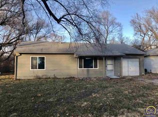 1412 SW Armagh St, Topeka, KS 66611