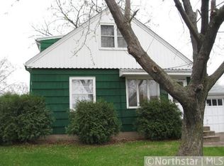 1226 7th Ave S, South Saint Paul, MN 55075