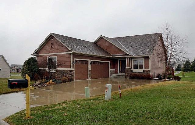 1st image of 780 Indigo Ln