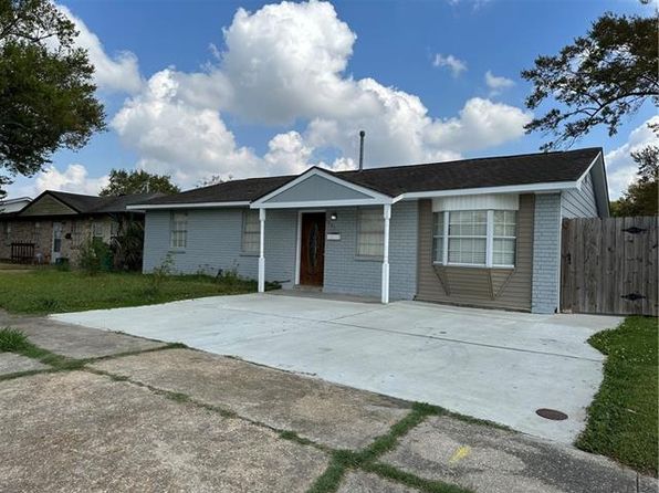 2881 Glenbrook Dr