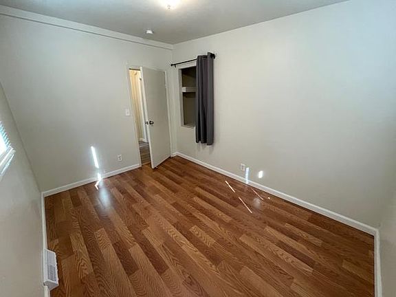 2nd image of 2345 Willow Beach St