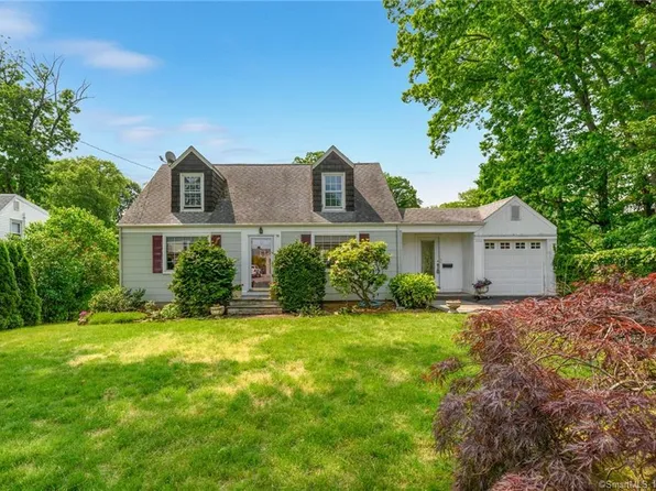 76 Glendale Drive, Stamford, CT 06906