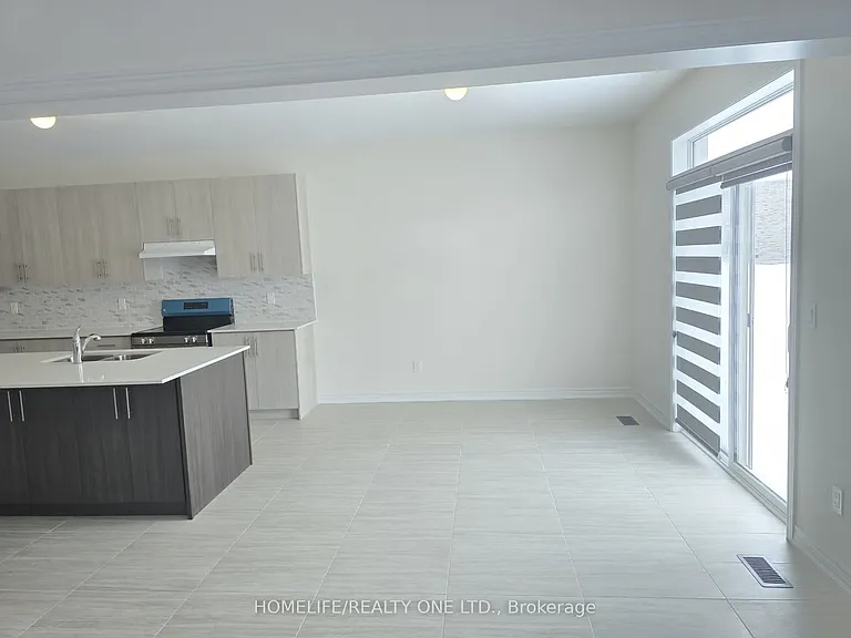 1493 Davis Loop S — Photo 16