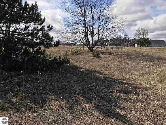 2nd image of 18208 Honor Hwy