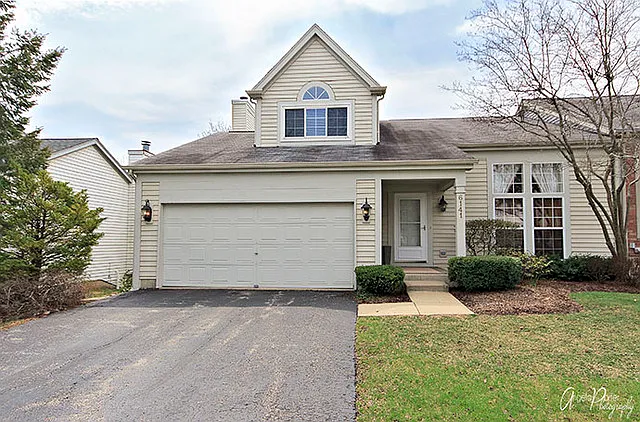 6141 Brookstone Pl photo 1