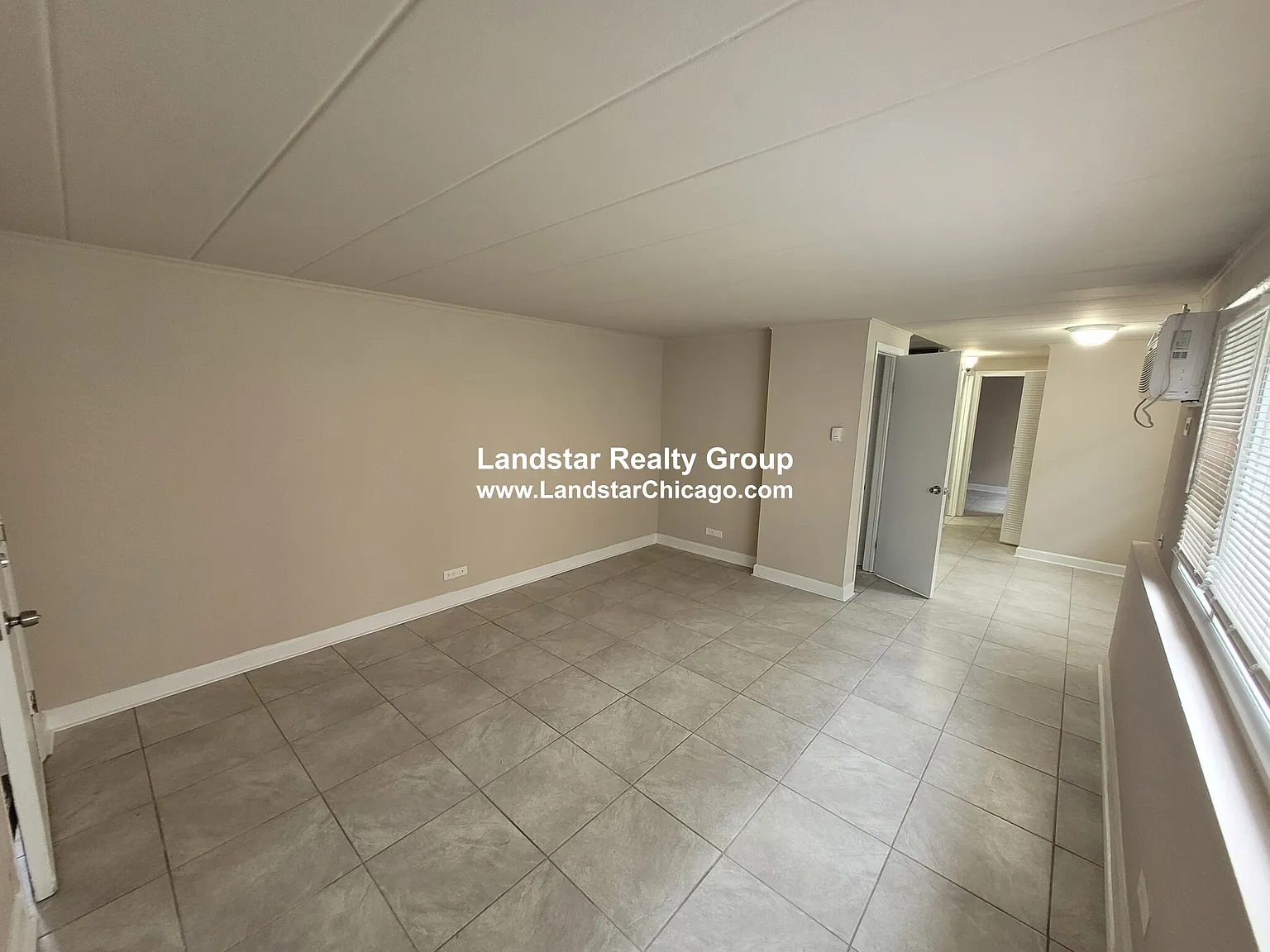 1 bed, 1.0 bath, 600 sqft, $1,550 — Photo 2