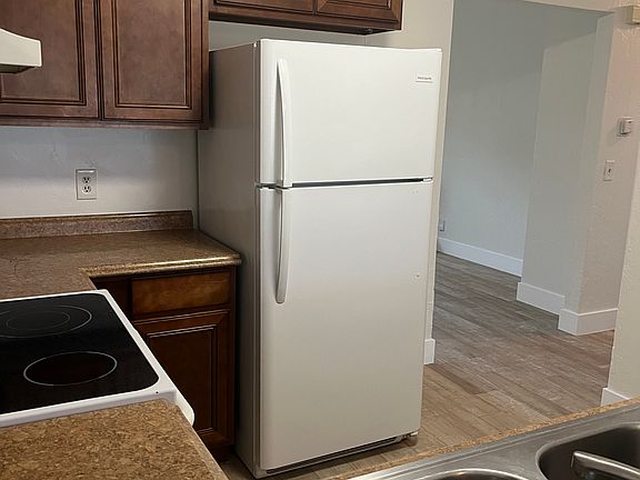 5th image of 2944 India Palm Dr