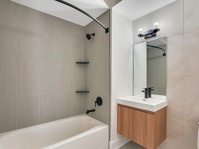268 New York Ave #2 — Photo 12