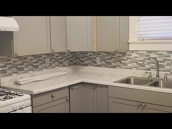 3rd image of 7007 Magazine St #2A