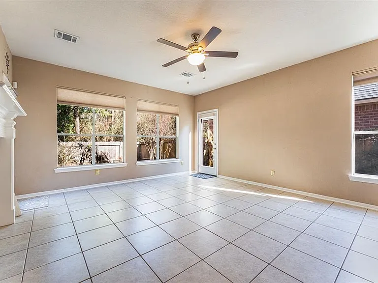 182 N Wimberly Way — Photo 8