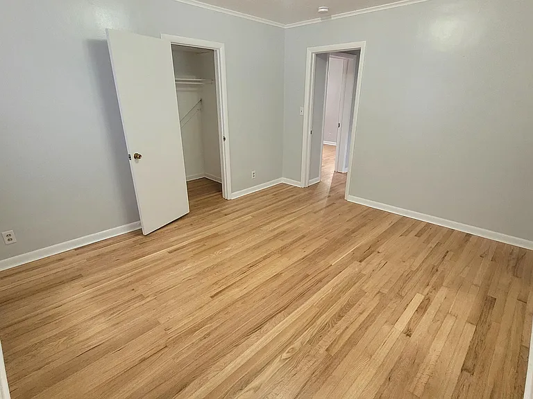 304 N 12th St #2 — Photo 16