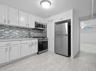 1891 Stockholm St #1, Ridgewood, NY 11385