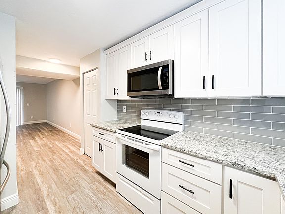 4th image of 12062 Socrates Dr #12066