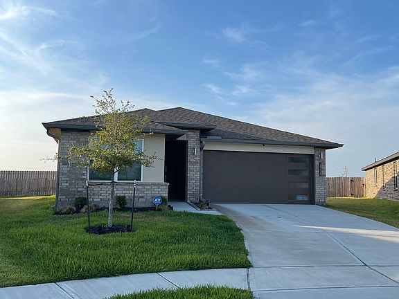 5th image of 18618 Penryn Cir