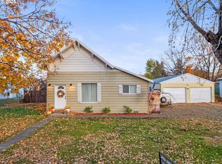 10203 S McAlister Rd, Island City, OR 97850