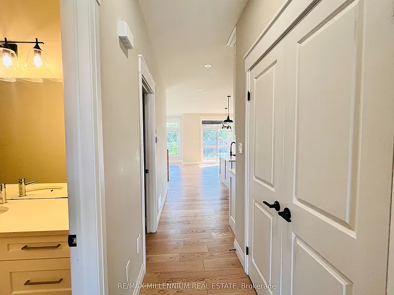 7 Rea Ct — Photo 4