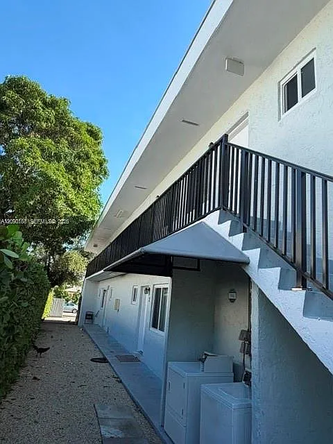 Evanston Heights — Photo 2
