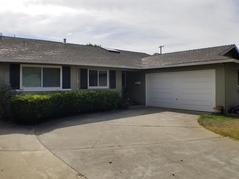 1st image of 1580 Chambers Dr