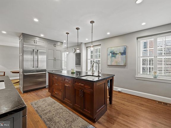 5th image of 207 Upnor Rd