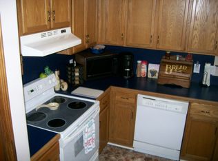 422 Forest Dr, Maiden, NC 28650