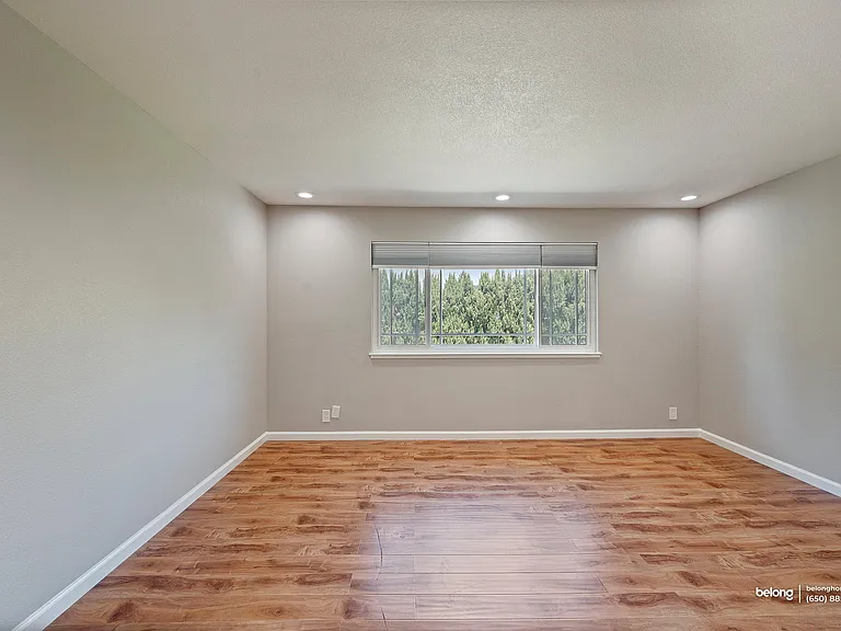 3661 Slopeview Dr — Photo 63
