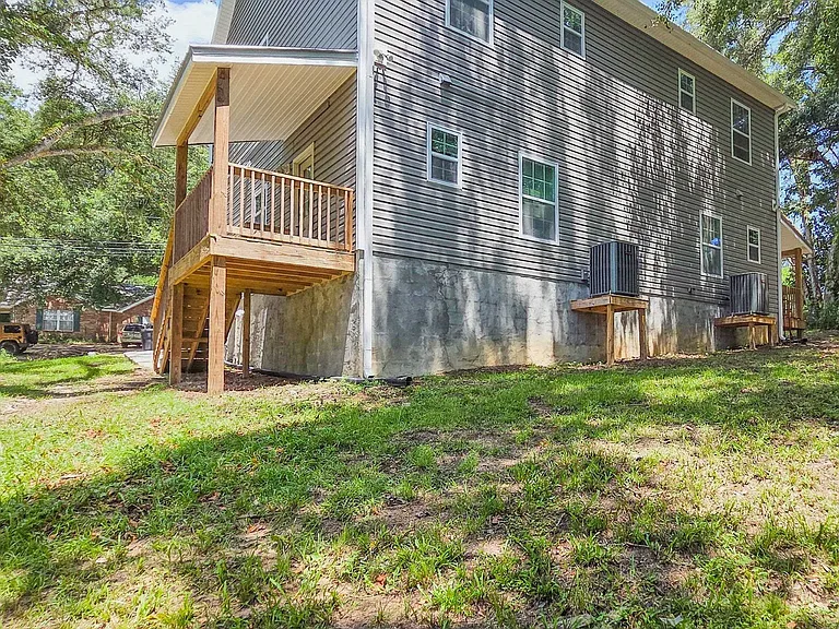 3397 Jim Lee Rd — Photo 35