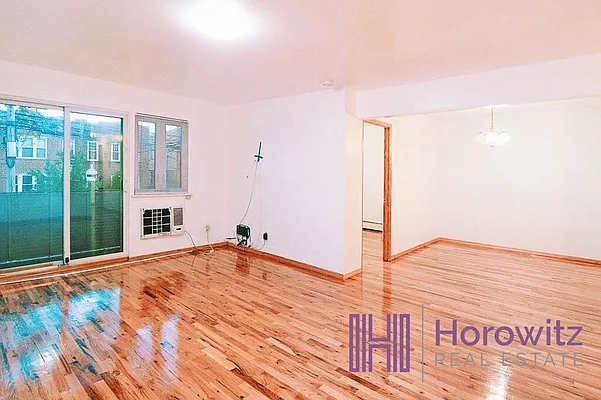 Rented by Horowitz Real Estate | media 17