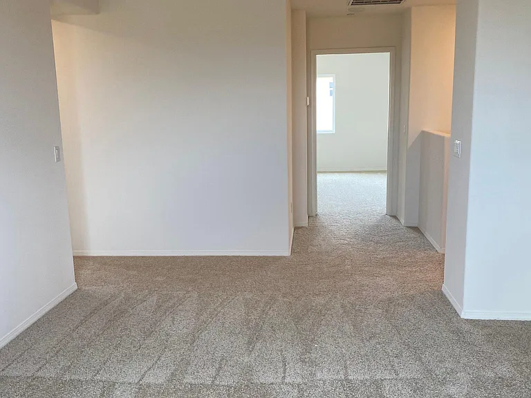 2nd floor Hallway