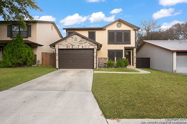 1st image of 15418 Walnut Creek Dr