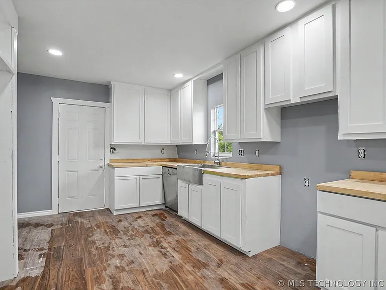 5006 S 32nd West Ave — Photo 8