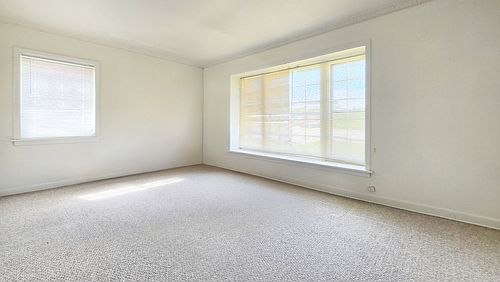 5th image of 9203 W Wisconsin Ave #2