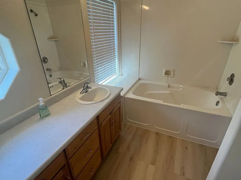 1947 S Columbia Ln #17 — Photo 8