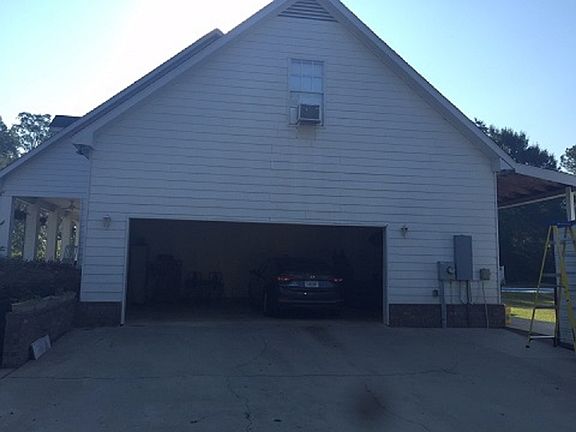 Two Car Garage w/ extra room