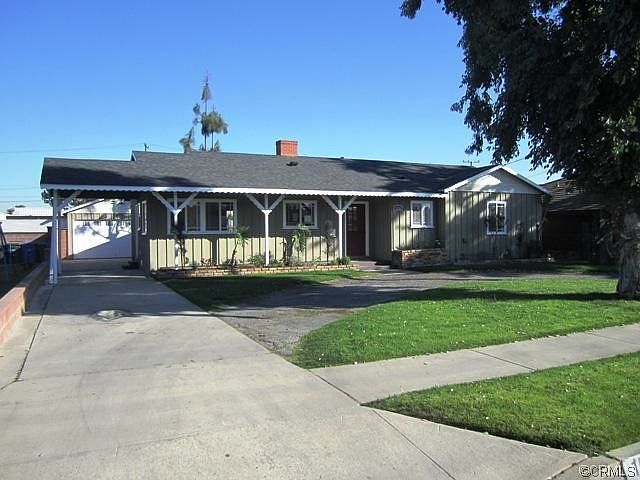 1st image of 15156 Woodruff Pl