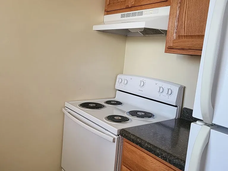 1440 Fir Ave — Photo 9