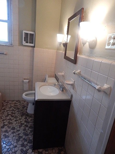 1st image of 1849 Wolf Street # Fl 2